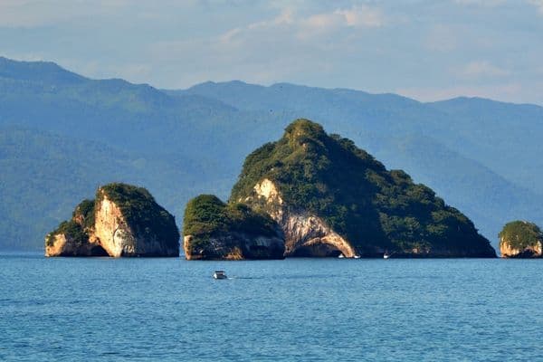 Los Arcos National Park 